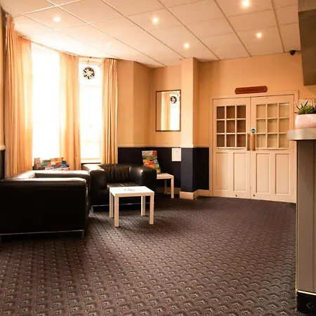 Commercial 3* South Bank